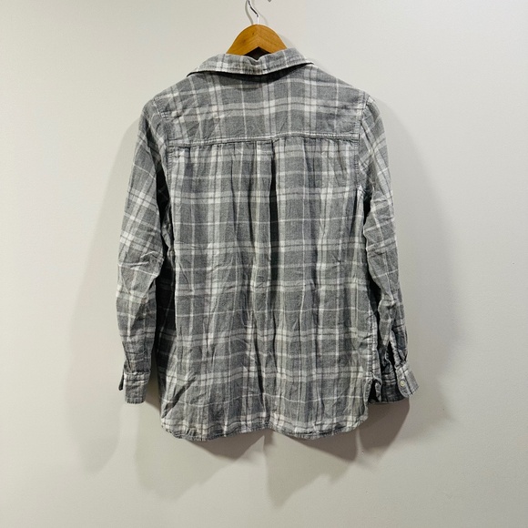 Old Navy | Women’s Large Gray Plaid Flannel Button Down Long Sleeve Shirt - Picture 3 of 5